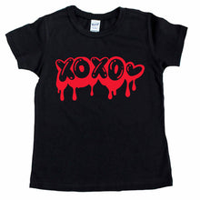 XOXO  Tee